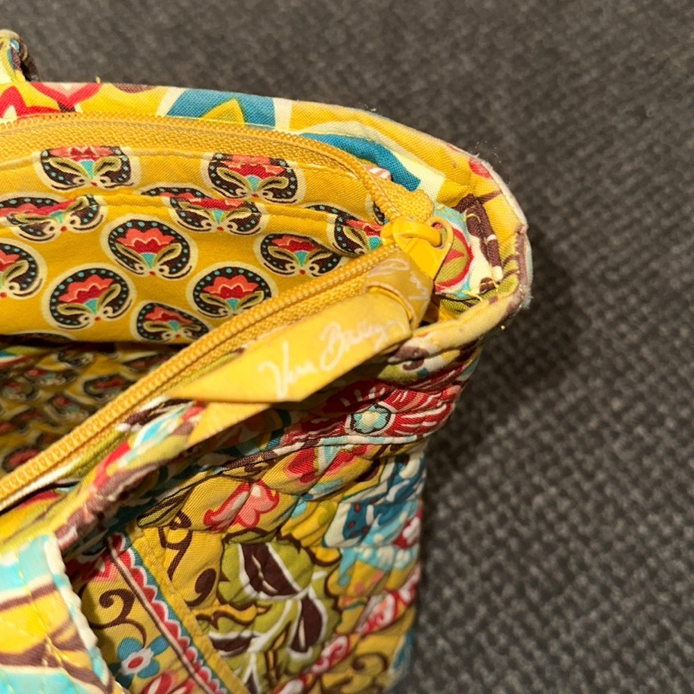 Vera Bradley purse - Picture 3 of 6